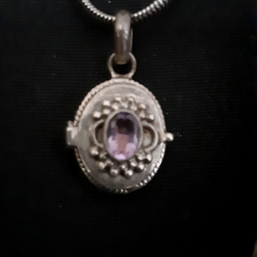 Sterling silver poison necklace and earrings